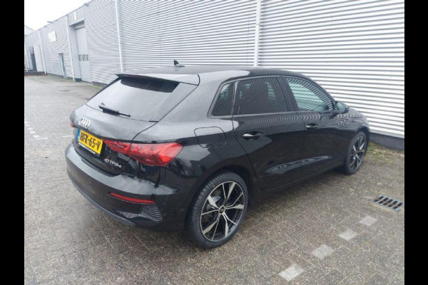 Audi A3 Sportback 40 TFSI e Edition Automaat, airco,cruise,parkeersensoren,Dab,multimedia radio,