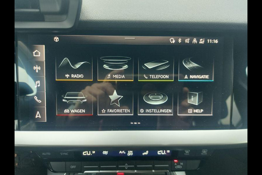 Audi A3 Sportback 40 TFSI e Edition Automaat, airco,cruise,parkeersensoren,Dab,multimedia radio,