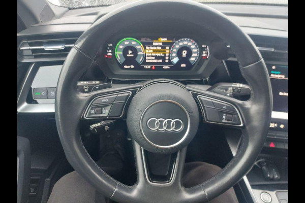 Audi A3 Sportback 40 TFSI e Edition Automaat, airco,cruise,parkeersensoren,Dab,multimedia radio,