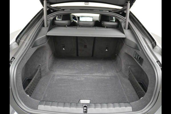 BMW i4 M50 M Sport 84 kWh RIJKLAAR INCL. GARANTIE | LASER | 360 CAMERA | ACTIVE CRUISE |