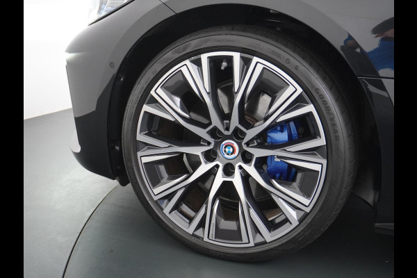 BMW i4 M50 M Sport 84 kWh RIJKLAAR INCL. GARANTIE | LASER | 360 CAMERA | ACTIVE CRUISE |