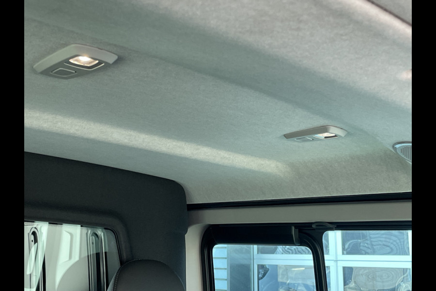 Renault Trafic 2.0 Blue dC1 150 PK AUT L2H1 Extra DC Next Level Van / 2 x Schuifd / Navi / Camera