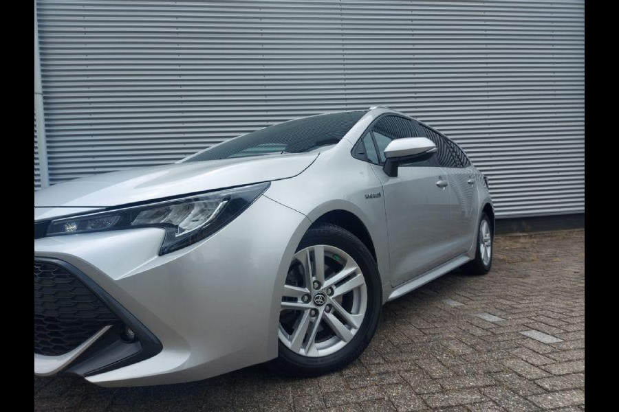 Toyota Corolla Touring Sports 2.0 Hybrid Business Plus