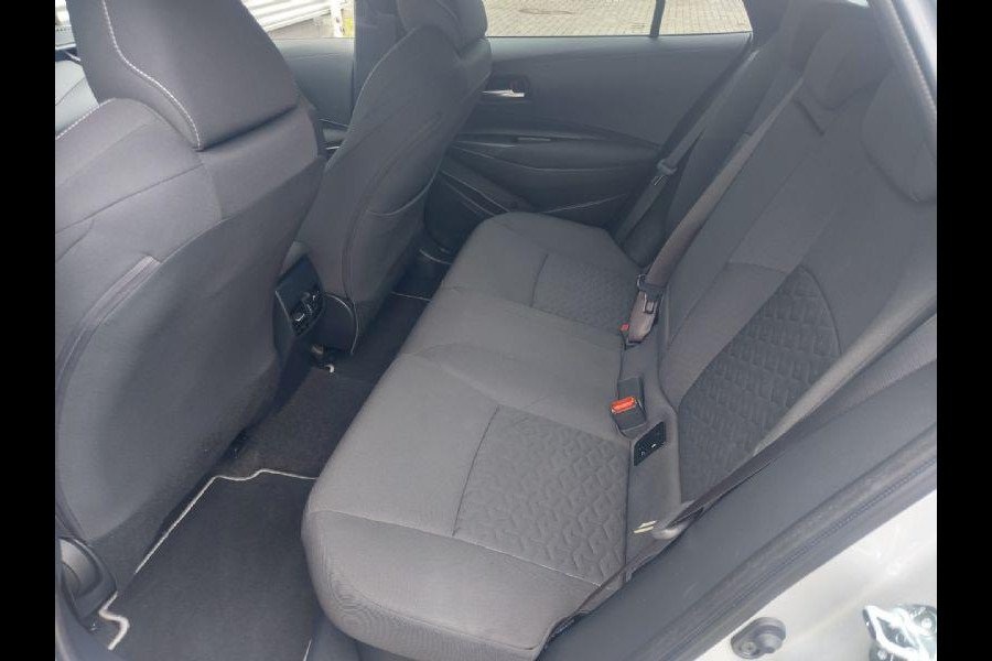 Toyota Corolla Touring Sports 2.0 Hybrid Business Plus