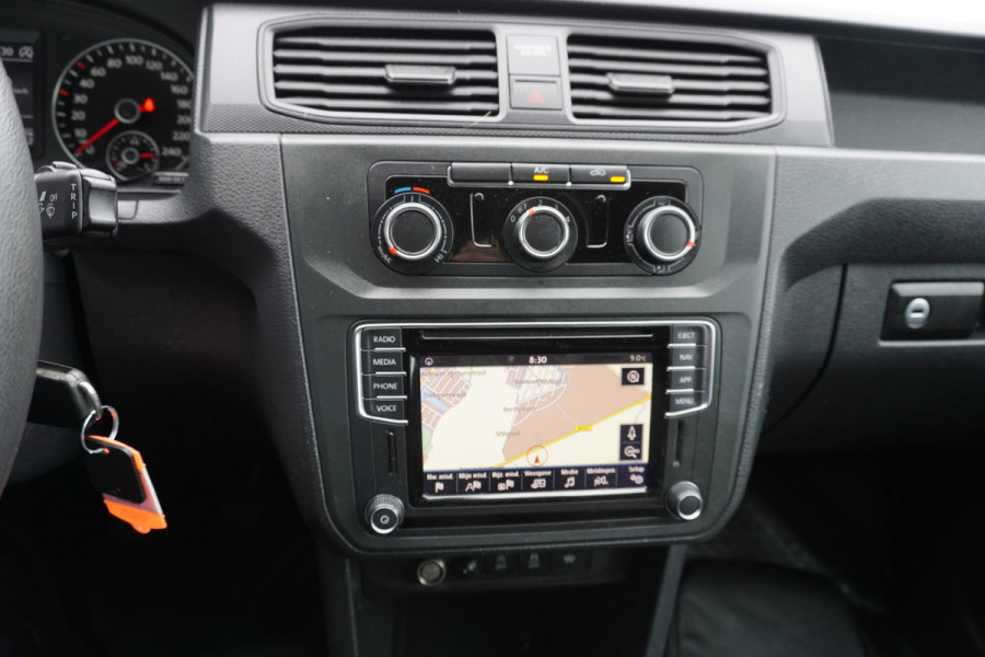 Volkswagen Caddy 2.0 TDI L2H1 BMT Maxi Comfortline Nr. V193 | Airco | Cruise | Navigatie | Laadruimte inrichting