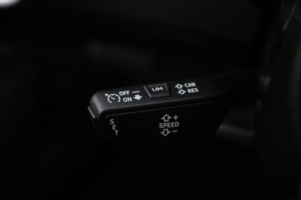 Audi A6 Limousine S Edition 40 TFSI Private lease vanaf €908pm | 204 pk S-Tronic | Verlengde garantie | Navigatie | Parkeersensoren | Achteruitrijcamera | Stoelverwarming | S-Line |