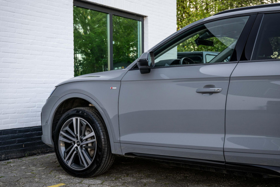 Audi Q5 55 TFSI e S-Line Massage Nardo Grey B&O Panorama