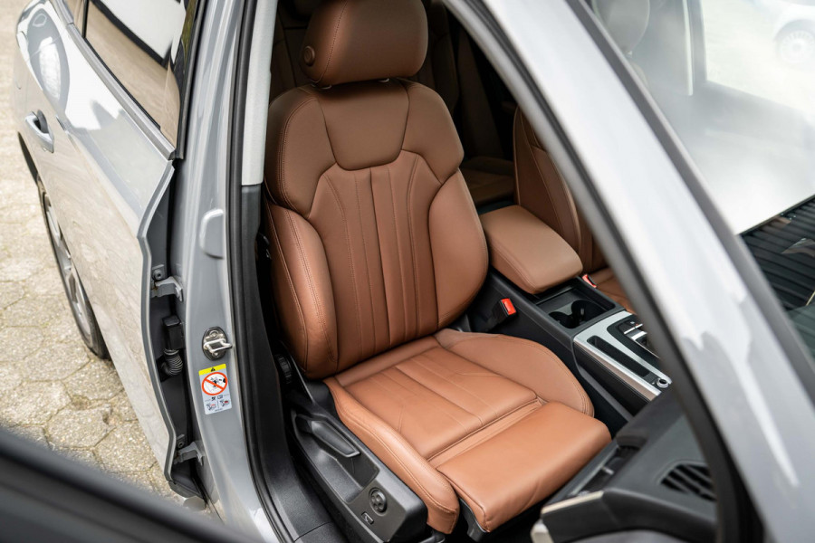 Audi Q5 55 TFSI e S-Line Massage Nardo Grey B&O Panorama