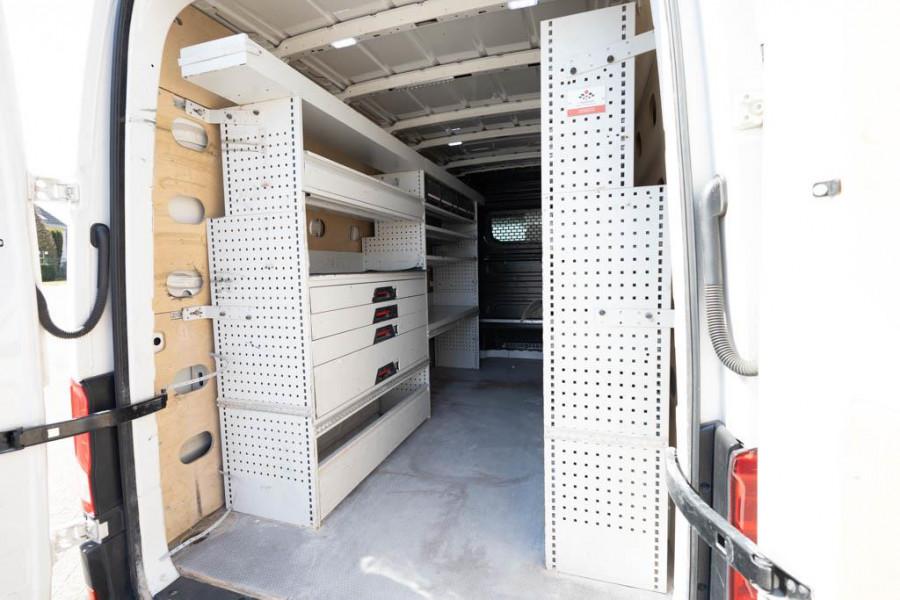 Volkswagen Crafter 35 2.0 TDI L3H3 Automaat Carplay