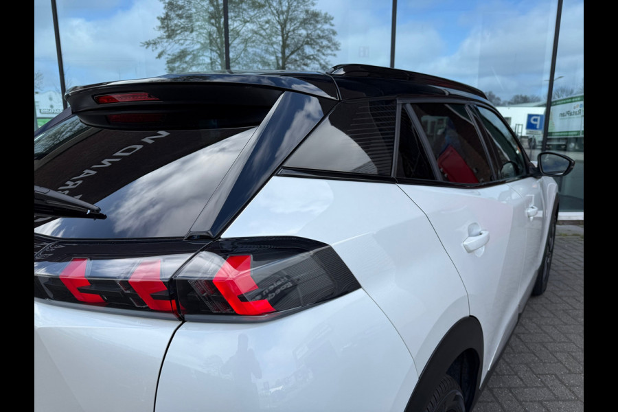 Peugeot 2008 1.2 Turbo 130 GT Line - Virt.Cockpit - Navi - Climate - 18" LMV - Cruise