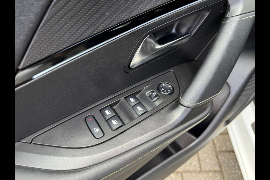 Peugeot 2008 1.2 Turbo 130 GT Line - Virt.Cockpit - Navi - Climate - 18" LMV - Cruise