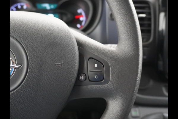 Opel Vivaro CDTi Bi-Turbo126pk Navi 2xCamera PDC Airco Cruise-C DAB+ Regen-Lichtsensor Bluetooth Wandbetimmering Schuifdeur Achterklep Super nette bus 1e Eigenaar Euro 6