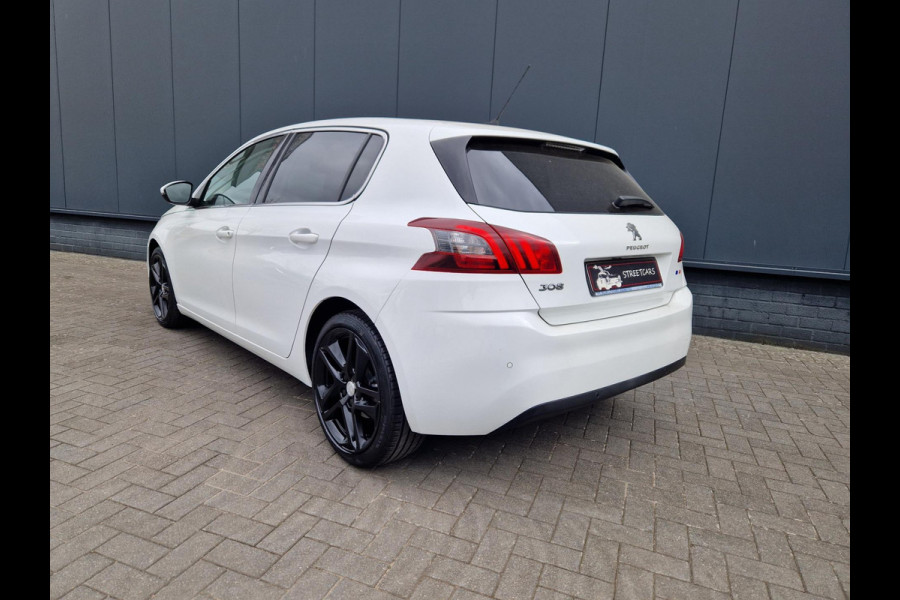 Peugeot 308 1.2 PureTech /Led /Pano /Carplay /Android auto