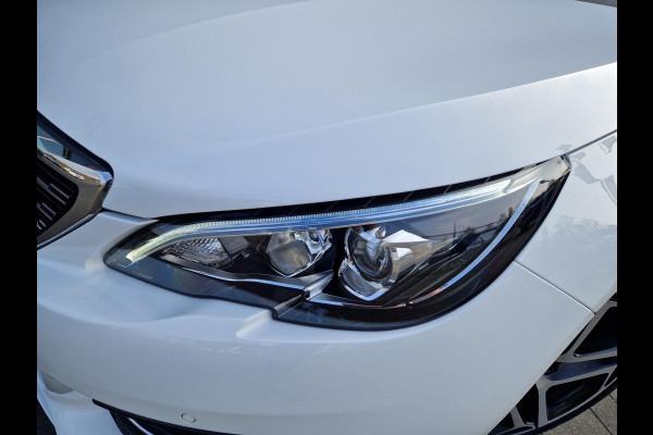 Peugeot 308 1.2 PureTech /Led /Pano /Carplay /Android auto
