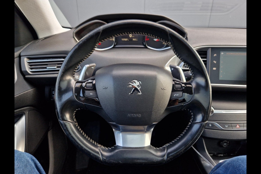Peugeot 308 1.2 PureTech /Led /Pano /Carplay /Android auto