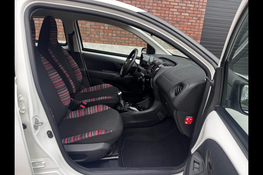 Citroën C1 1.0 VTi Feel / Airco / NED-C1 / Bluetooth / C.V. met Afstandsbediening + Elek. Pakket