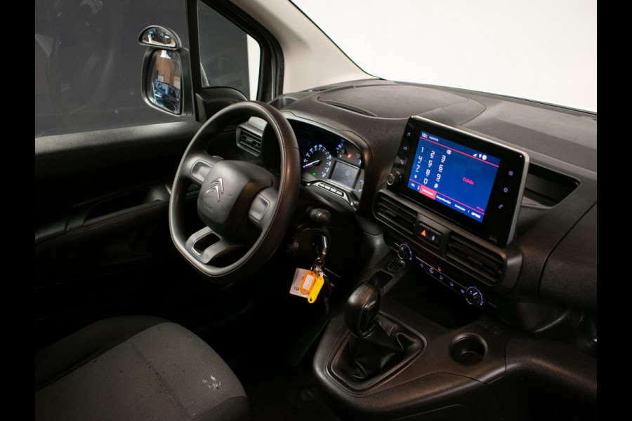 Citroën Berlingo 1.5 BlueHDI Club Sport (APPLE CARPLAY,NAVI,AIRCO,SCHUIFDEUR,CRUISE,PDC,BLOCKSHAFT SLOTEN,SPORTSTOELEN,NETTESTAAT)
