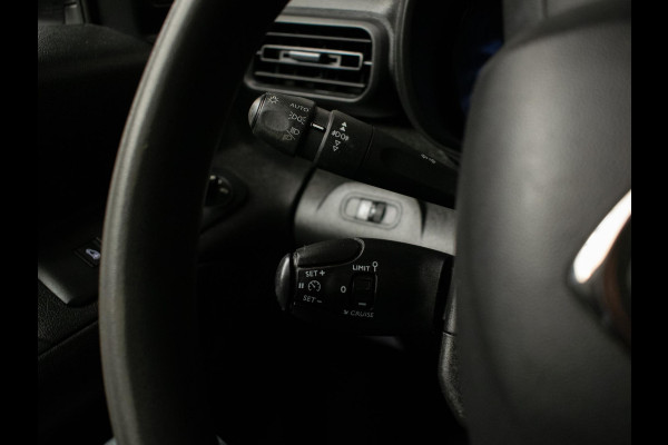 Citroën Berlingo 1.5 BlueHDI Club Sport (APPLE CARPLAY,NAVI,AIRCO,SCHUIFDEUR,CRUISE,PDC,BLOCKSHAFT SLOTEN,SPORTSTOELEN,NETTESTAAT)