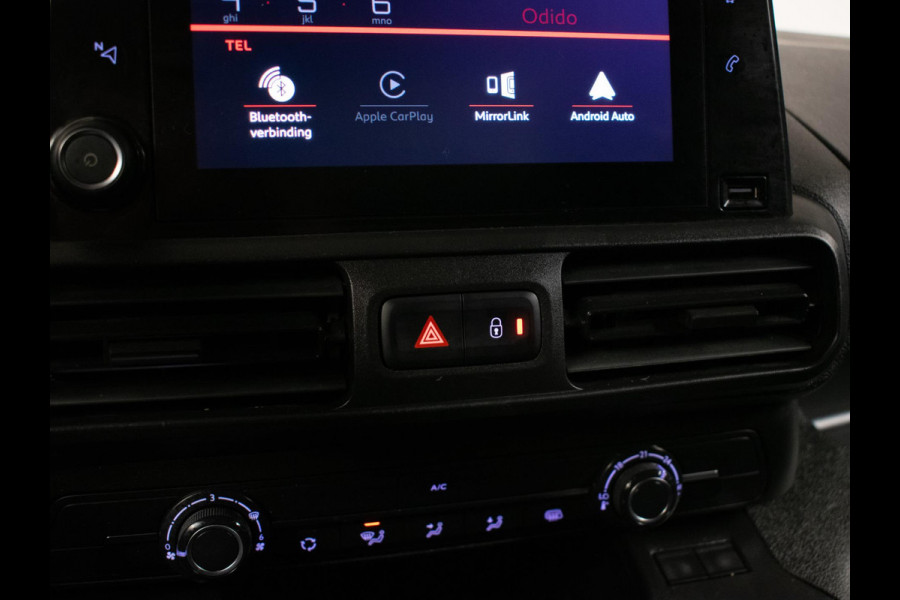 Citroën Berlingo 1.5 BlueHDI Club Sport (APPLE CARPLAY,NAVI,AIRCO,SCHUIFDEUR,CRUISE,PDC,BLOCKSHAFT SLOTEN,SPORTSTOELEN,NETTESTAAT)