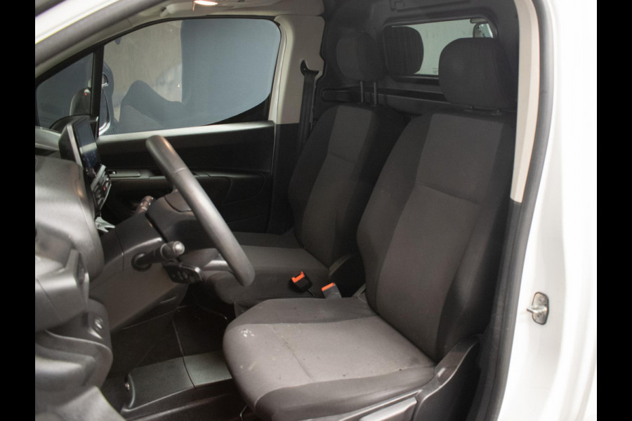 Citroën Berlingo 1.5 BlueHDI Club Sport (APPLE CARPLAY,NAVI,AIRCO,SCHUIFDEUR,CRUISE,PDC,BLOCKSHAFT SLOTEN,SPORTSTOELEN,NETTESTAAT)