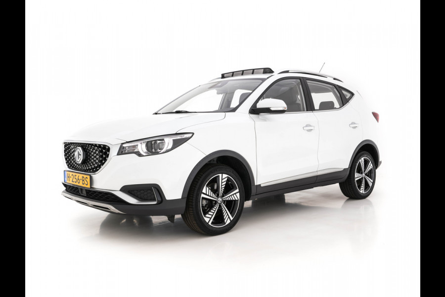 MG ZS EV Luxury 45 kWh (INCL-BTW) *PANO | FULL-LEATHER | CCS-FASTLOADER | KEYLESS | NAVI-FULLMAP | ADAPTIVE-CRUISE | CAMERA | HEATED-SPORT-SEATS | CARPLAY | BLINDSPOT | DAB | LANE-ASSIST | 17"ALU*