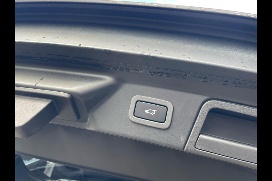 Land Rover Range Rover Velar 2.0 I4 Turbo AWD SE