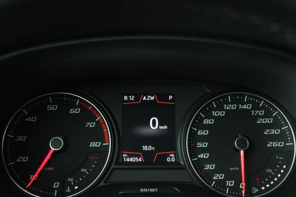 Seat Leon 1.0 TSI Style | Full LED | Carplay | Keyless | Navigatie | Parkeerhulp | Climate control | Cruise control | Getint glas