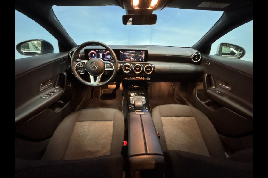 Mercedes-Benz CLA-Klasse Shooting Brake 200 Business Solution