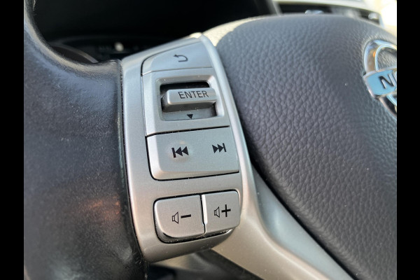 Nissan QASHQAI 1.2 Tekna | Pano | Trekhaak | Leer | NAP
