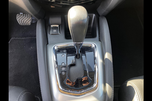 Nissan QASHQAI 1.2 Tekna | Pano | Trekhaak | Leer | NAP