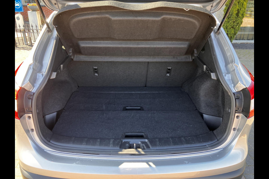 Nissan QASHQAI 1.2 Tekna | Pano | Trekhaak | Leer | NAP