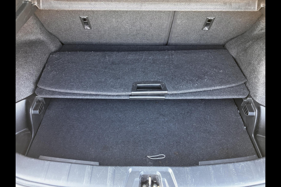 Nissan QASHQAI 1.2 Tekna | Pano | Trekhaak | Leer | NAP