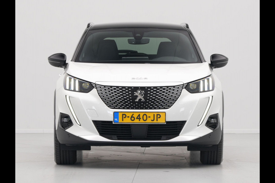 Peugeot e-2008 EV GT 50 kWh 136pk Navigatie Camera Side Assist 120