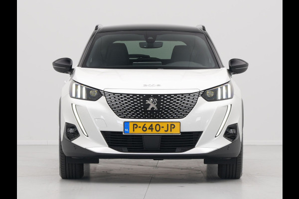 Peugeot e-2008 EV GT 50 kWh 136pk Navigatie Camera Side Assist 120