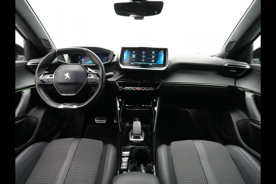 Peugeot e-2008 EV GT 50 kWh 136pk Navigatie Camera Side Assist 120
