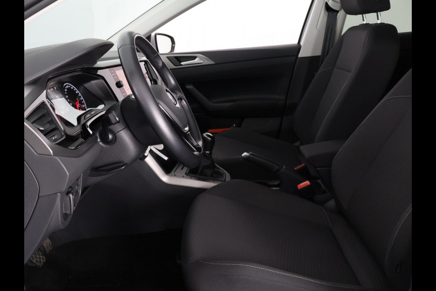 Volkswagen Polo 1.0 TSI 95 PK COMFORTLINE BUSINESS NAVI 1e EIG. NAVI.COMFORT PACK. 100% ONDERH. TOT 2 JAAR GARANTIE**