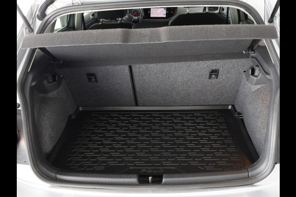 Volkswagen Polo 1.0 TSI 95 PK COMFORTLINE BUSINESS NAVI 1e EIG. NAVI.COMFORT PACK. 100% ONDERH. TOT 2 JAAR GARANTIE**