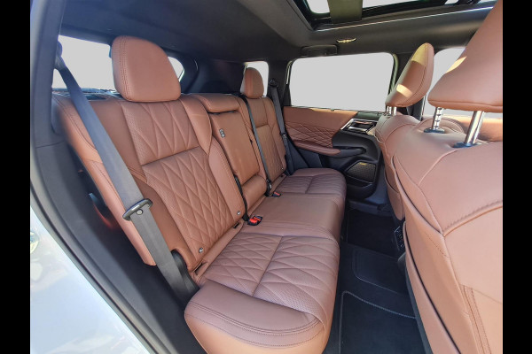 Mitsubishi Outlander 2.4 PHEV Instyle+
