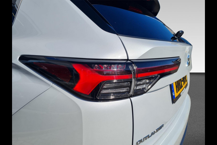 Mitsubishi Outlander 2.4 PHEV Instyle+
