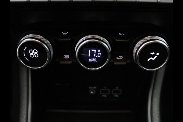 Renault Captur TCe 140pk Intens EDC/AUTOMAAT Camera | Climate | Navi | Parksens. v+a | Stoel -/ Stuur verwarmd