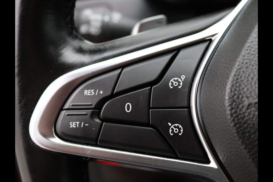 Renault Captur TCe 140pk Intens EDC/AUTOMAAT Camera | Climate | Navi | Parksens. v+a | Stoel -/ Stuur verwarmd