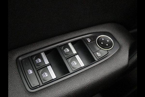 Renault Captur TCe 140pk Intens EDC/AUTOMAAT Camera | Climate | Navi | Parksens. v+a | Stoel -/ Stuur verwarmd