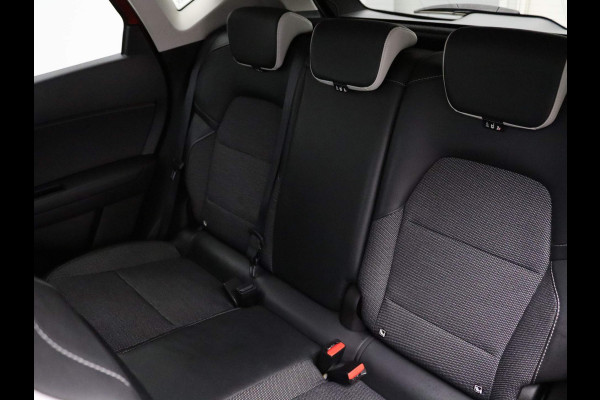 Renault Captur TCe 140pk Intens EDC/AUTOMAAT Camera | Climate | Navi | Parksens. v+a | Stoel -/ Stuur verwarmd