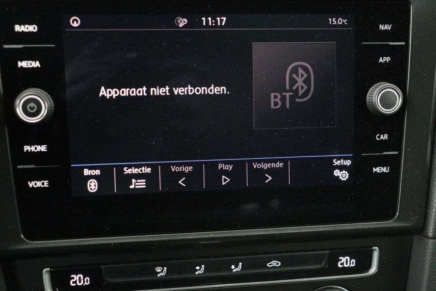 Volkswagen Golf 1.0 TSI Comfortline | Automaat | Adaptive cruise | Carplay | Navigatie | PDC | Climate control | Bluetooth