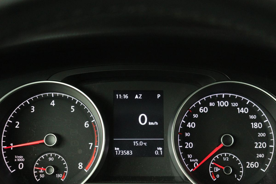 Volkswagen Golf 1.0 TSI Comfortline | Automaat | Adaptive cruise | Carplay | Navigatie | PDC | Climate control | Bluetooth