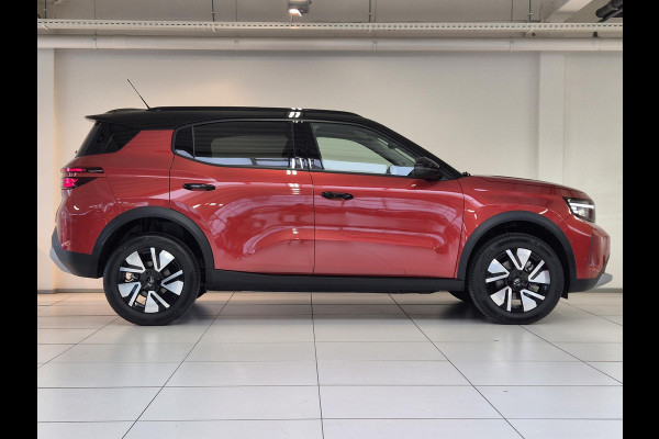 Opel Frontera Electric GS 44 kWh Navigatie | Achteruitrijcamera | Stoel/Stuurverwarming | Apple Carplay/Android Auto | Voorruitverwarming |