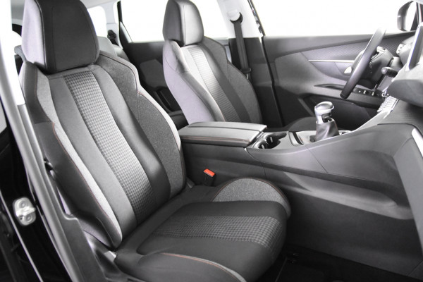 Peugeot 5008 1.5 BlueHDI *1.Hand*Trekhaak*Park assist*