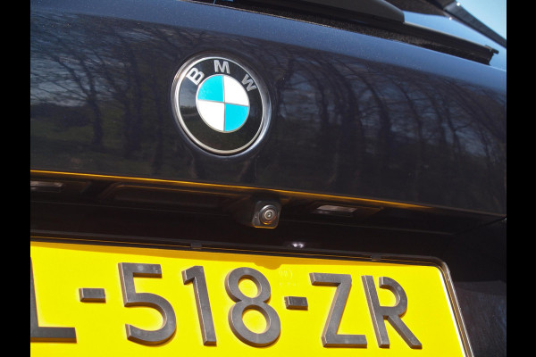 BMW X5 xDrive45e High Executive | M-Pakket | Glazen Panorama-dak | Camera | NL-Auto |