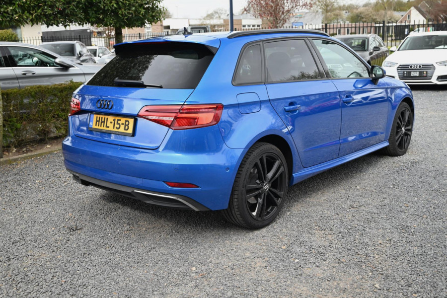 Audi A3 Sportback 40 e-tron 204 PK S-Line Adaptive Virtual Camera Matrix App-Connect 18''