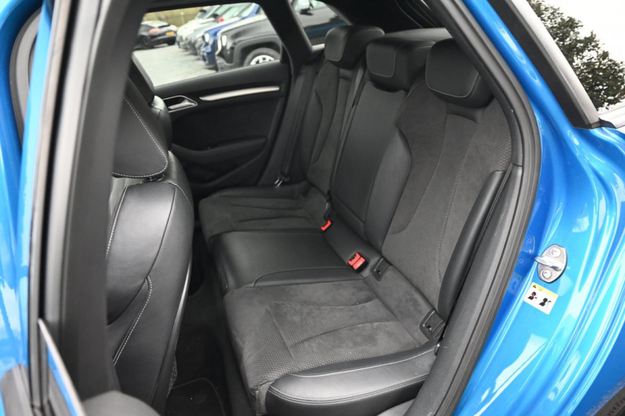 Audi A3 Sportback 40 e-tron 204 PK S-Line Adaptive Virtual Camera Matrix App-Connect 18''